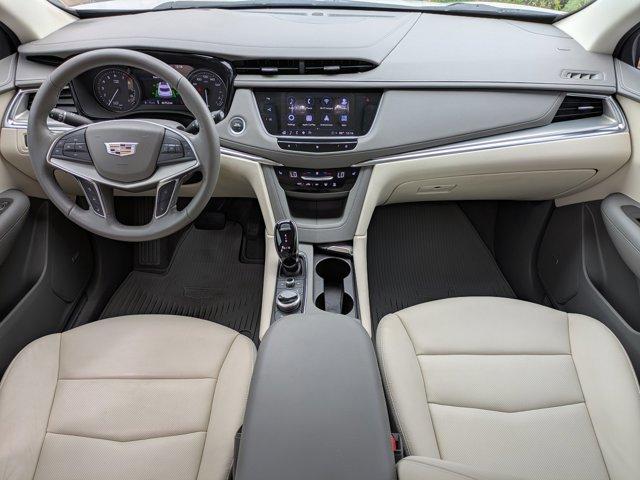 used 2021 Cadillac XT5 car, priced at $29,995