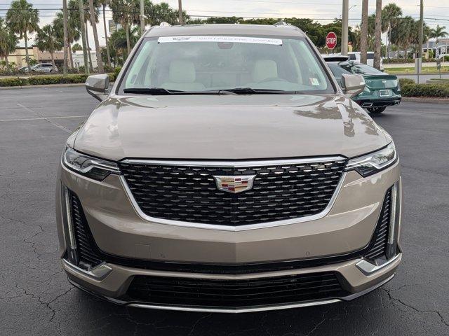 used 2022 Cadillac XT6 car, priced at $36,995