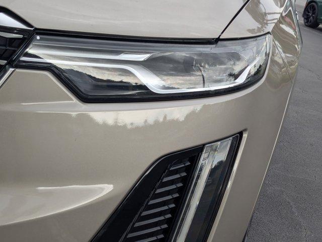 used 2022 Cadillac XT6 car, priced at $36,995