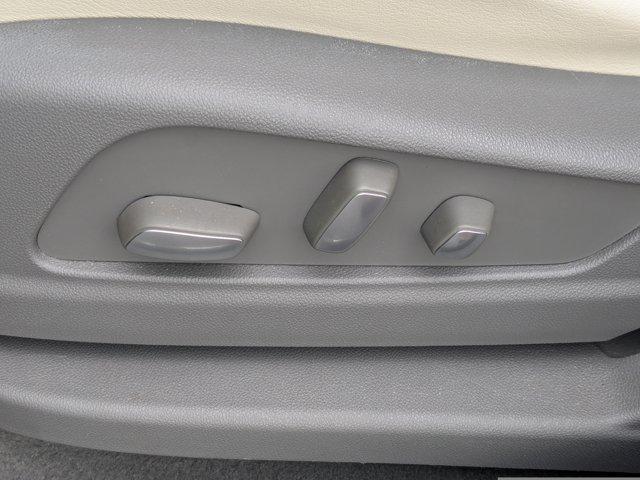 used 2022 Cadillac XT6 car, priced at $36,995