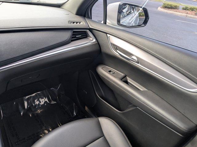 used 2021 Cadillac XT5 car, priced at $26,995