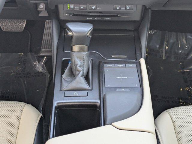 used 2022 Lexus ES 350 car, priced at $35,995