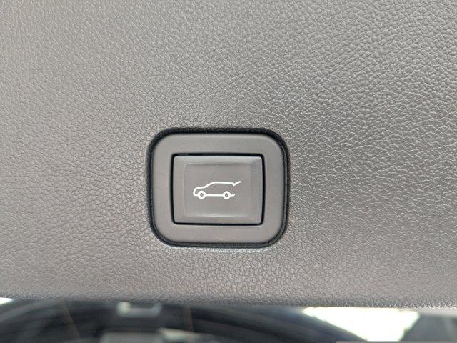 used 2023 Cadillac XT6 car, priced at $43,995