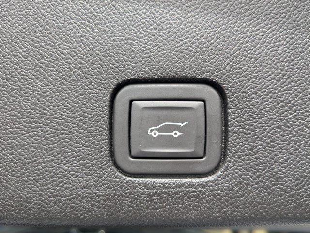 used 2023 Cadillac XT6 car, priced at $47,995