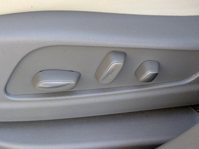 used 2023 Cadillac XT5 car, priced at $38,995