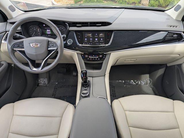 used 2024 Cadillac XT6 car, priced at $48,995