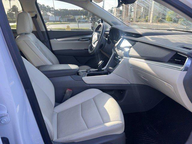 used 2022 Cadillac XT5 car, priced at $36,995