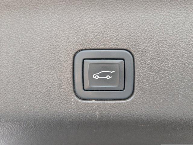 used 2022 Cadillac Escalade ESV car, priced at $60,995