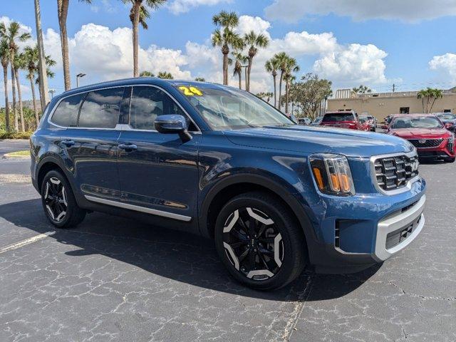 used 2024 Kia Telluride car, priced at $37,995