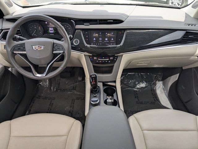 used 2023 Cadillac XT6 car, priced at $41,995