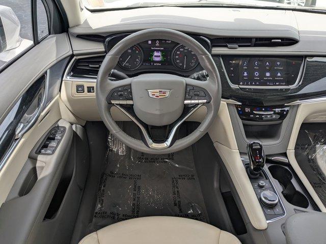 used 2023 Cadillac XT6 car, priced at $41,995