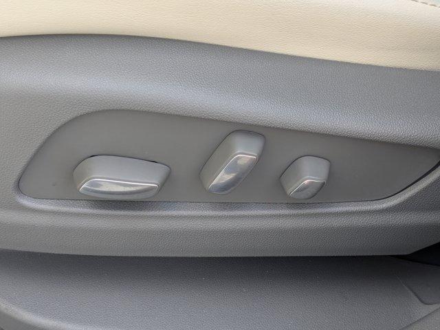 used 2023 Cadillac XT5 car, priced at $41,995