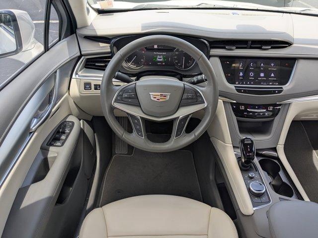 used 2023 Cadillac XT5 car, priced at $41,995