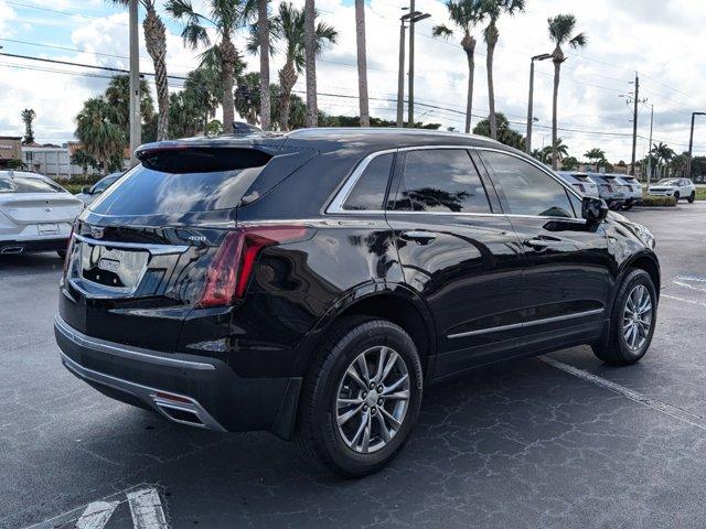 used 2022 Cadillac XT5 car, priced at $39,995