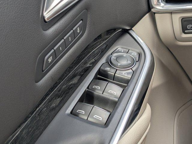 used 2021 Cadillac XT4 car, priced at $27,995