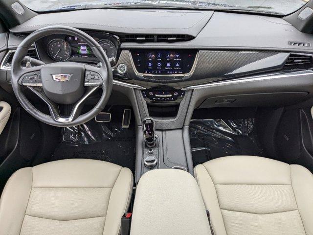 used 2023 Cadillac XT6 car, priced at $50,995