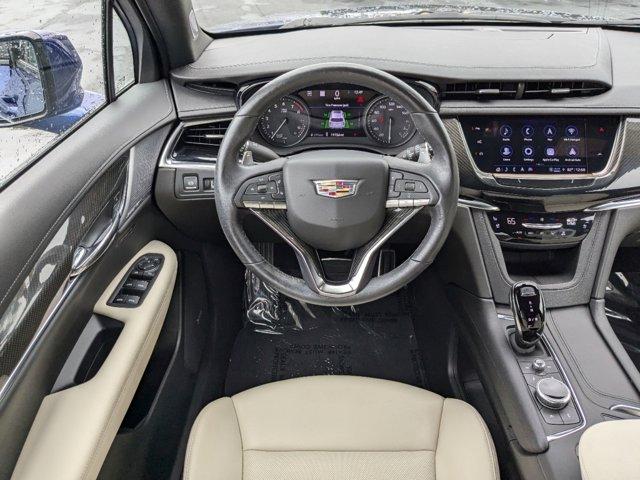 used 2023 Cadillac XT6 car, priced at $50,995