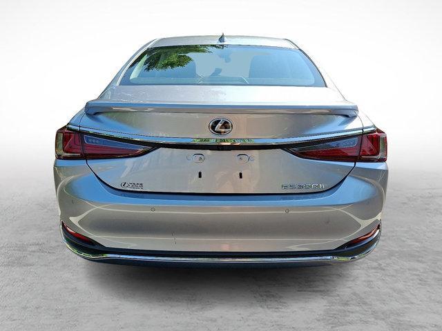 used 2025 Lexus ES 300h car, priced at $47,450