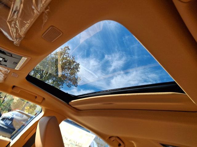 new 2025 Lexus ES 350 car, priced at $52,944