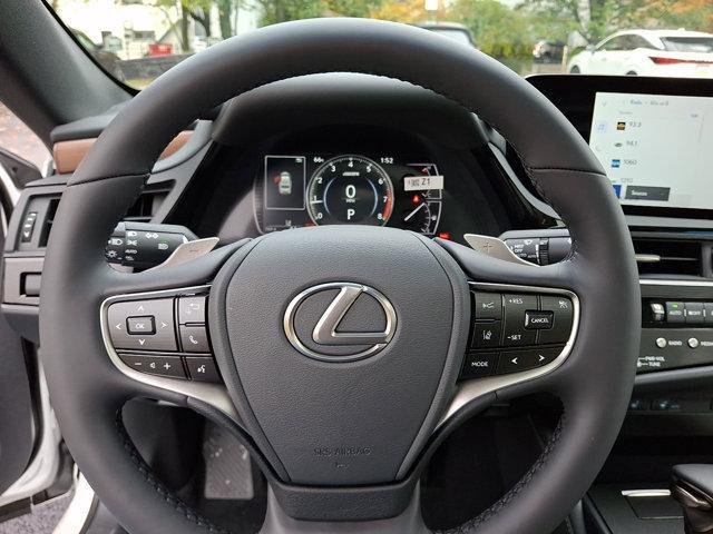 new 2025 Lexus ES 350 car, priced at $50,225