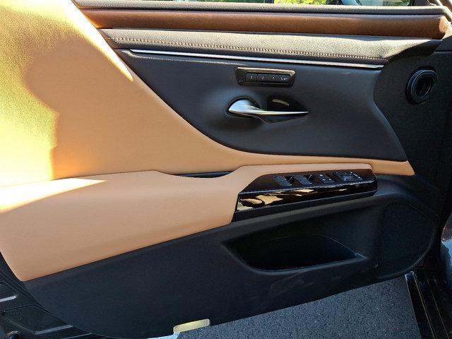 new 2025 Lexus ES 350 car, priced at $51,725