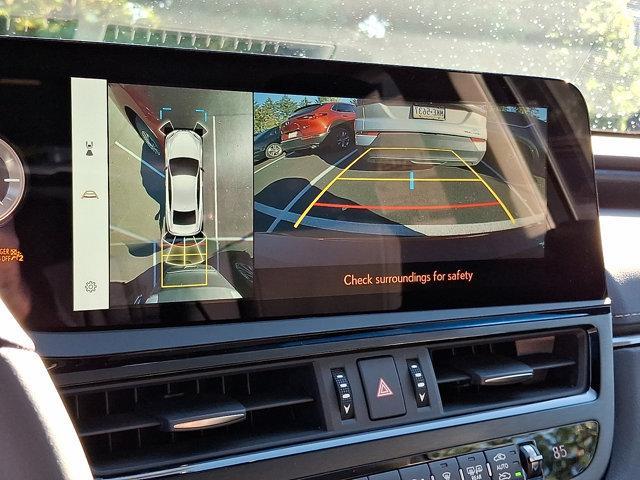 new 2025 Lexus ES 300h car, priced at $53,989