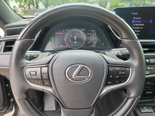 used 2022 Lexus ES 300h car, priced at $43,950