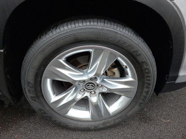 used 2018 Toyota Highlander car, priced at $29,450