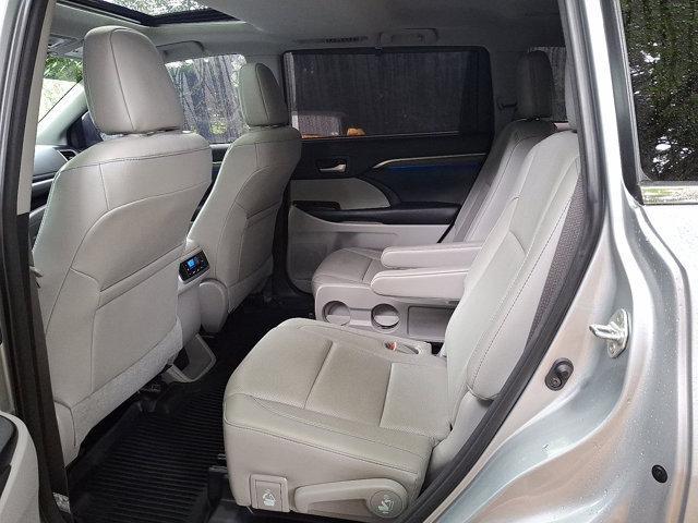 used 2018 Toyota Highlander car, priced at $29,450