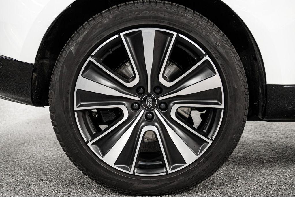 used 2024 Land Rover Range Rover car, priced at $135,900