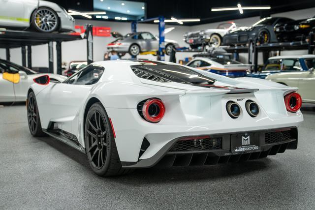 used 2020 Ford GT car