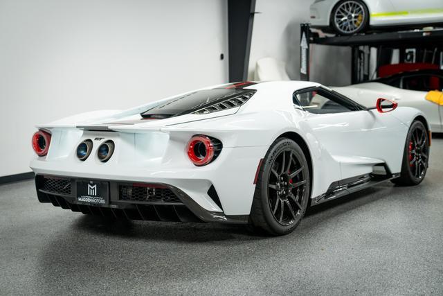 used 2020 Ford GT car