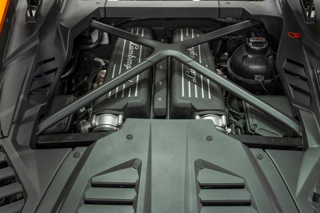 used 2020 Lamborghini Huracan EVO car, priced at $328,900
