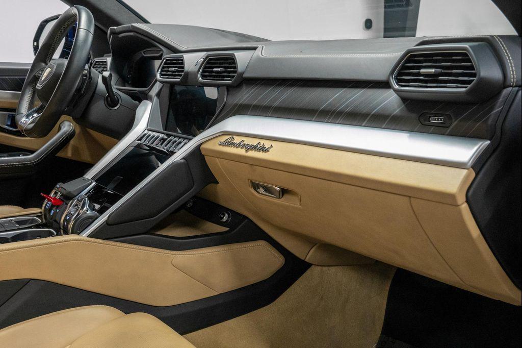 used 2019 Lamborghini Urus car, priced at $183,950