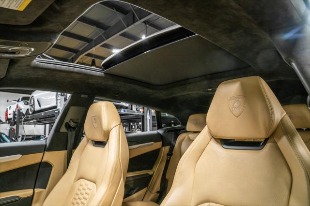 used 2019 Lamborghini Urus car, priced at $189,950