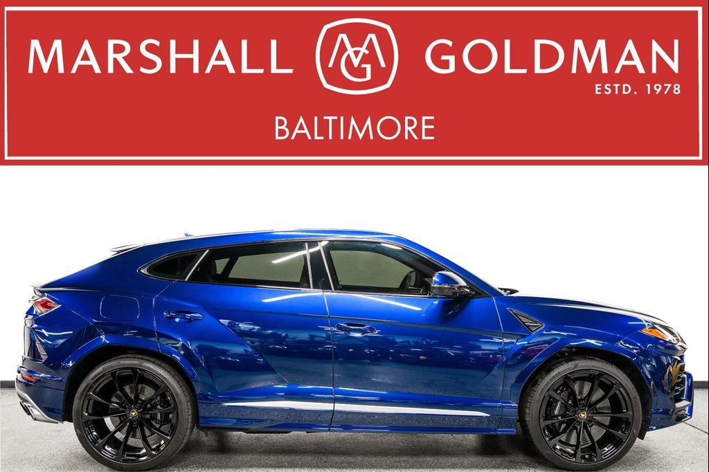 used 2019 Lamborghini Urus car, priced at $183,950