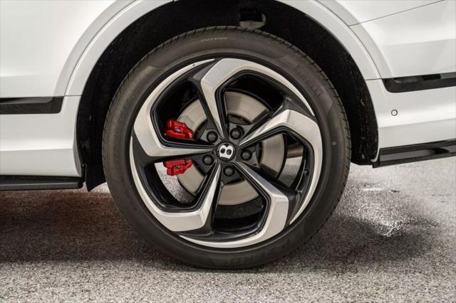 used 2022 Bentley Bentayga car, priced at $146,900