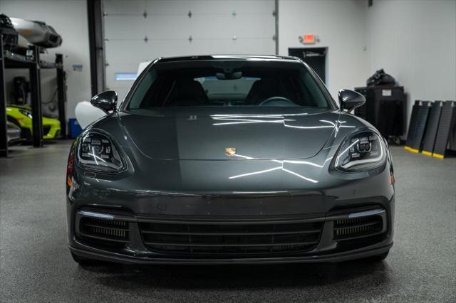 used 2018 Porsche Panamera car