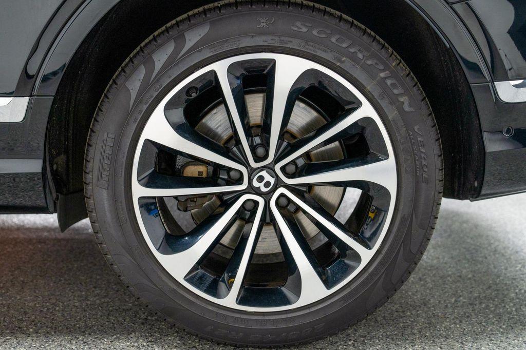 used 2024 Bentley Bentayga car, priced at $219,900