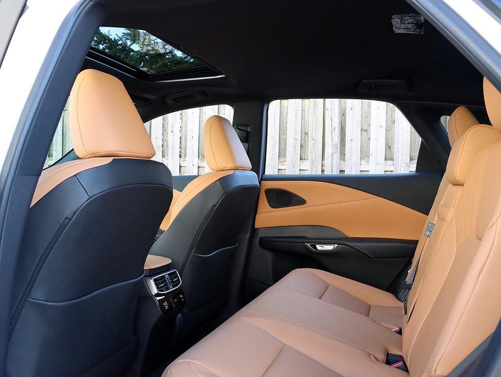 new 2025 Lexus RX 350 car, priced at $57,985
