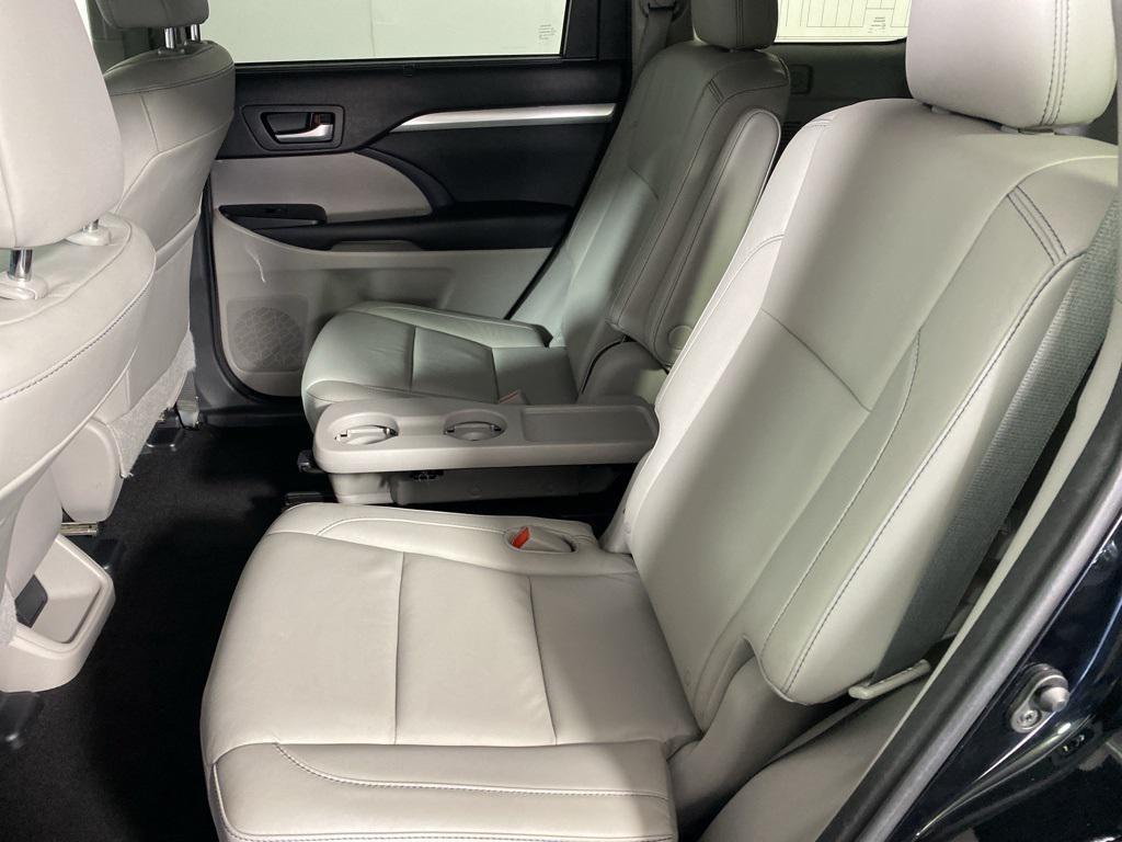 used 2015 Toyota Highlander car, priced at $18,988