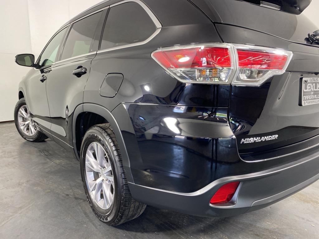 used 2015 Toyota Highlander car, priced at $18,988