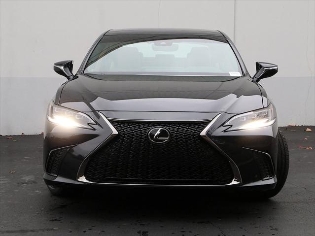 new 2025 Lexus ES 350 car, priced at $51,824