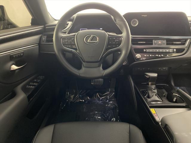 used 2023 Lexus ES 300h car, priced at $45,988