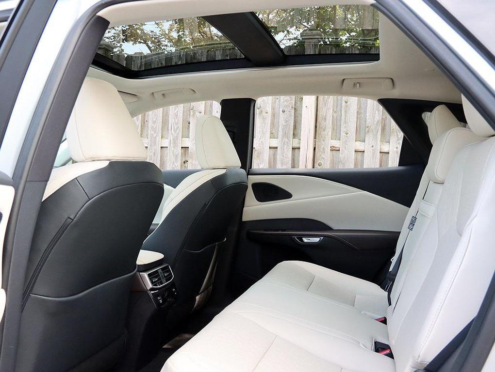 new 2025 Lexus RX 350 car, priced at $61,870