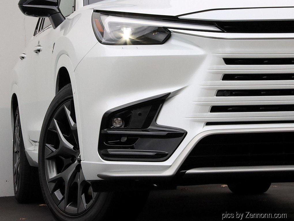 new 2026 Lexus TX 500h car, priced at $74,592