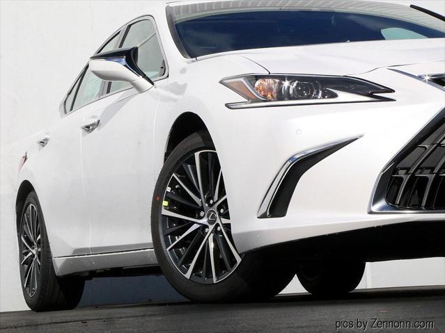 new 2025 Lexus ES 350 car, priced at $50,024