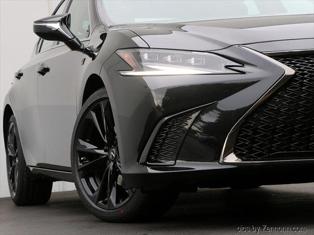 new 2025 Lexus ES 300h car, priced at $50,724