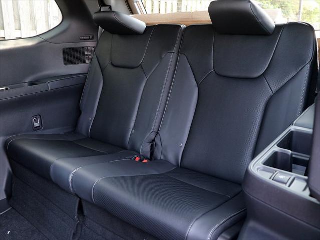 new 2025 Lexus TX 500h car, priced at $72,944