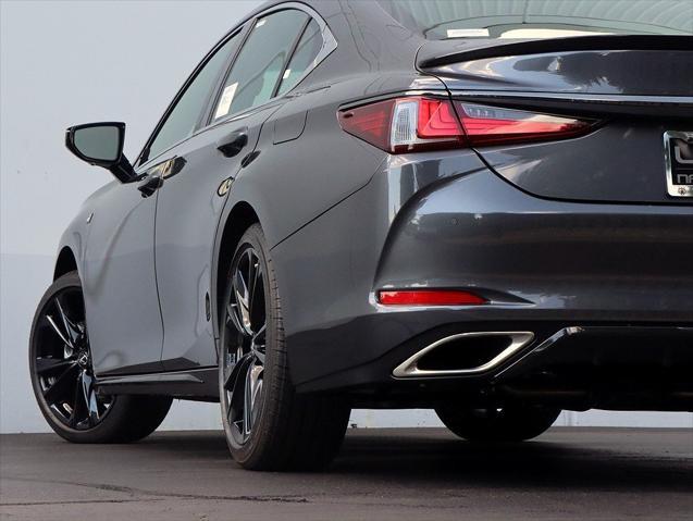 new 2025 Lexus ES 350 car, priced at $54,234